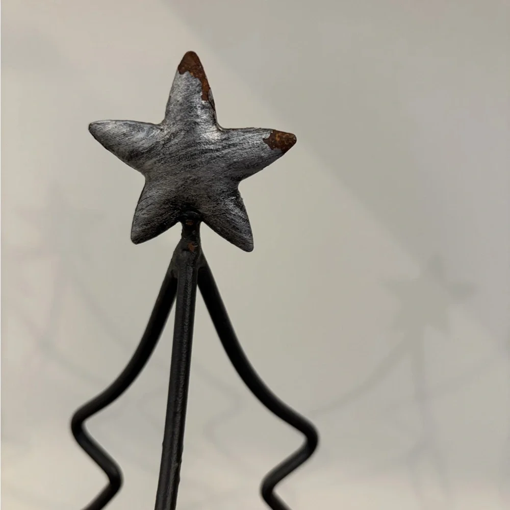 Longaberger‎ wrought iron Christmas tree candle holder